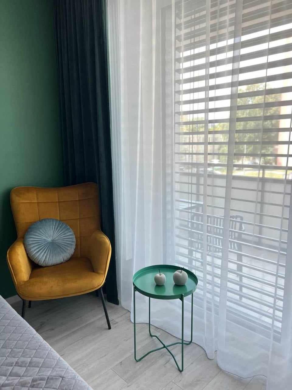 M&M1 Studio Apartment Near Center With Free Parking - Ac Kosice Ngoại thất bức ảnh